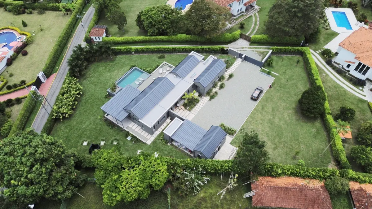 VIVIENDA CAMILO TORRES QUINDIO MONOROOF 2